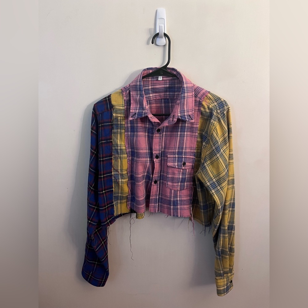 Color block crop flannel